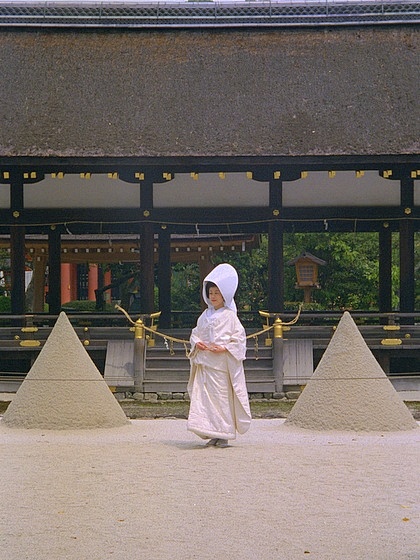 Kamigamo Shrine bride