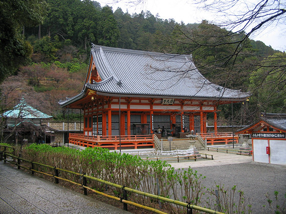 Katsuoji Temple Hondo