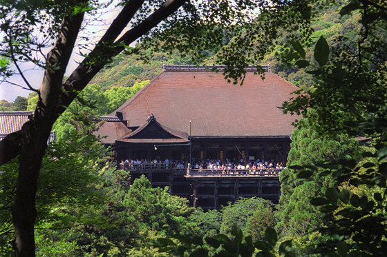 Kiyomizu-dera temple