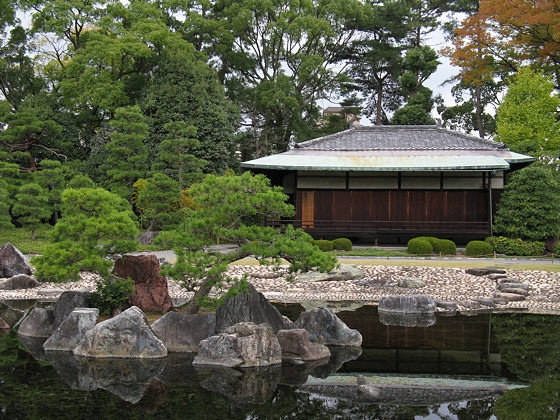 Nijo Castle pond