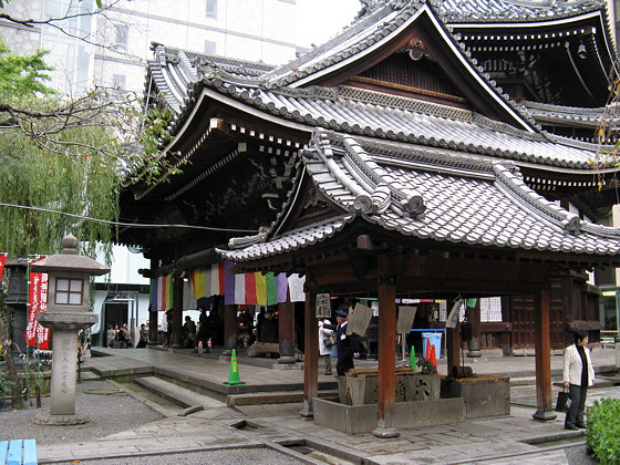 Rokkakudo Temple Hondo