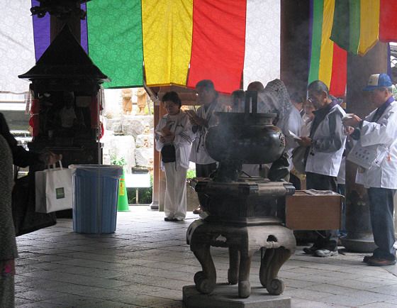 Rokkakudo Temple Pilgrims