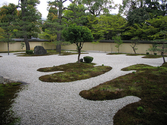 Rozanji Temple Garden Wall