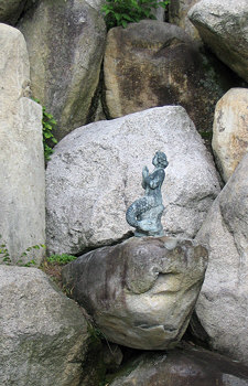 Saigoku Kannon pilgrimage: Kannonshoji merman