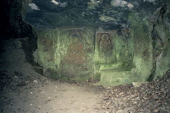 Takisaka Buddhas