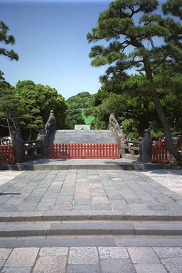 Tsurugaoka Bridge